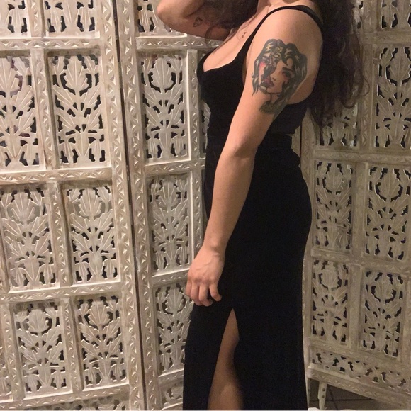 Black Velvet Slit Skirt - Picture 1 of 6